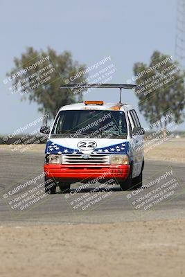 media/Sep-28-2025-24 Hours of Lemons (Sun) [[5dfe0e5f6e]]/10am (Off Ramp Exit)/